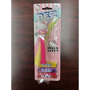 NWT Hello Kitty Pez Dispenser